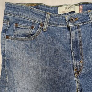 Vintage Y2K Levi's 510 Flare Leg Medium Blue Women's Jeans Junior Size 13